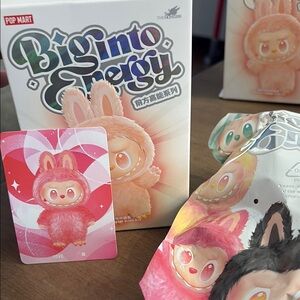 Pop Mart Big Into Energy Labubu Love!